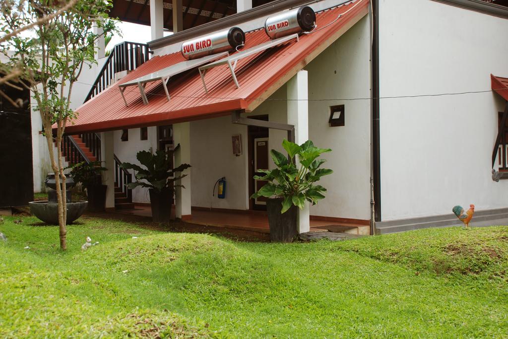 The Triangle Hotel Anuradhapura Dış mekan fotoğraf