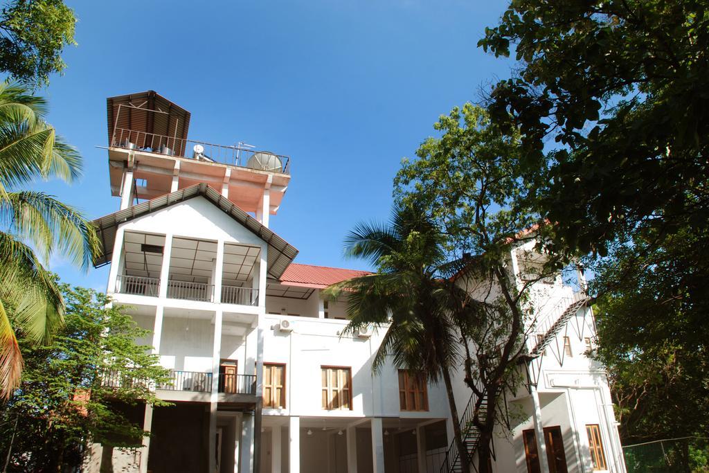 The Triangle Hotel Anuradhapura Dış mekan fotoğraf
