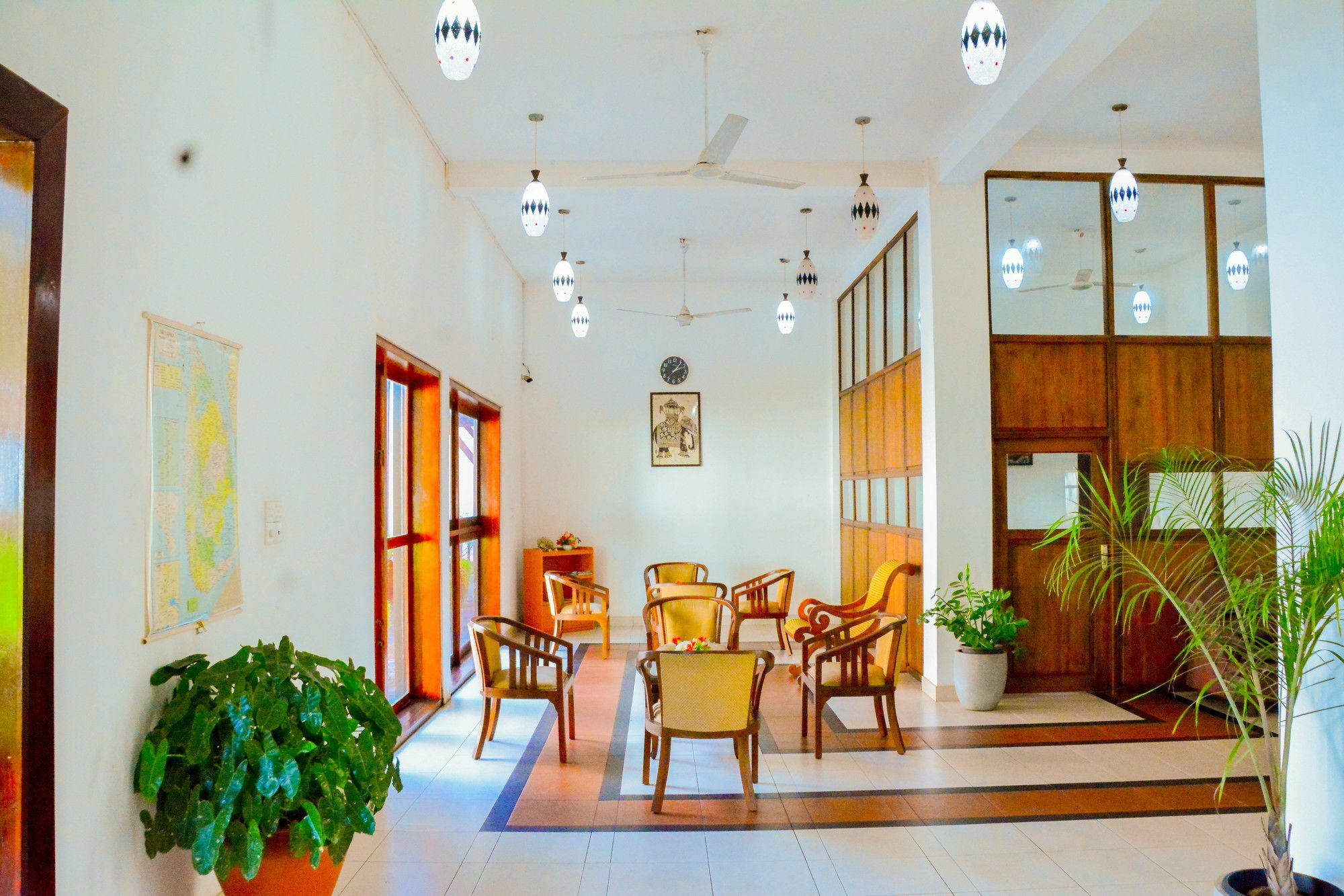 The Triangle Hotel Anuradhapura Dış mekan fotoğraf
