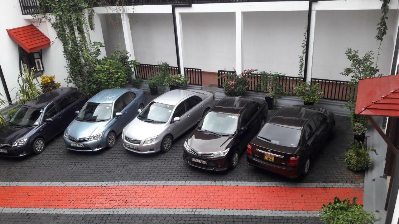 The Triangle Hotel Anuradhapura Dış mekan fotoğraf